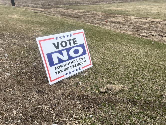 Dodgeland no sign