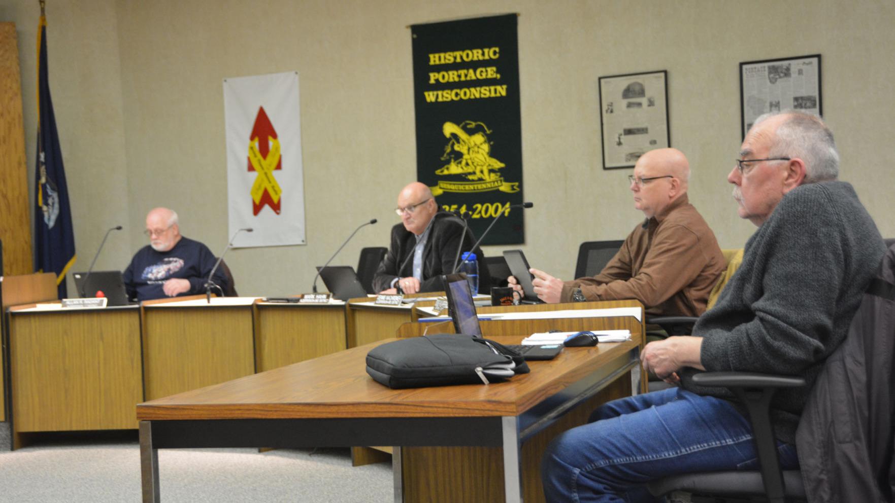 Two longtime Portage council members step down - Vimarsana News
