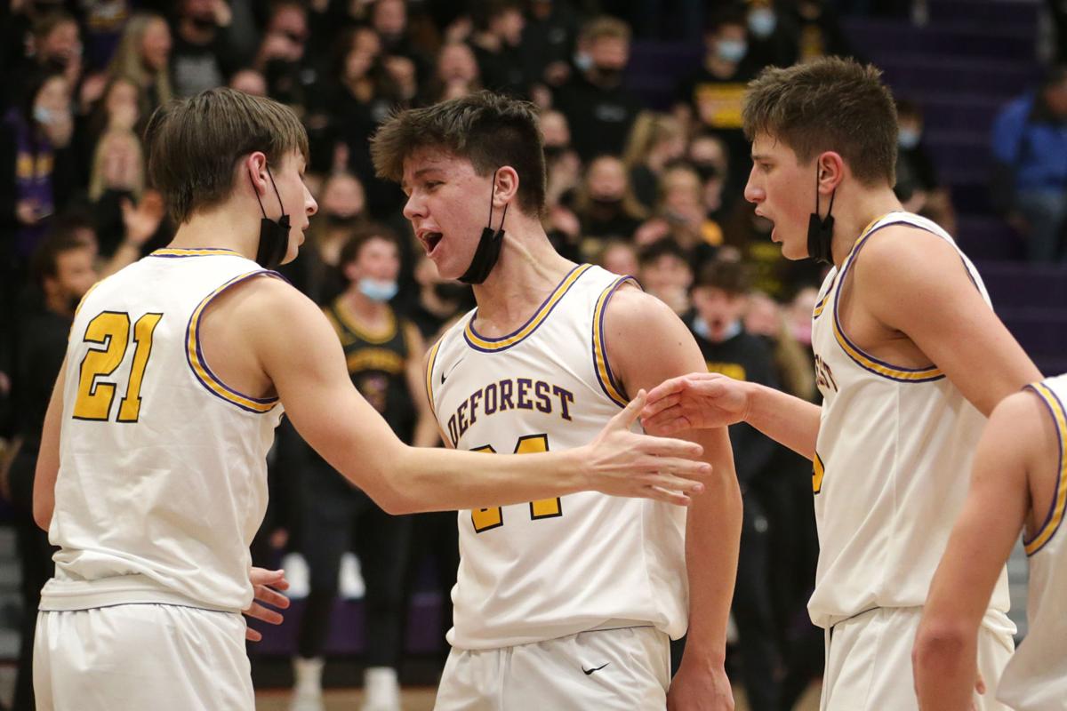 WIAA releases boys basketball state tournament brackets ...