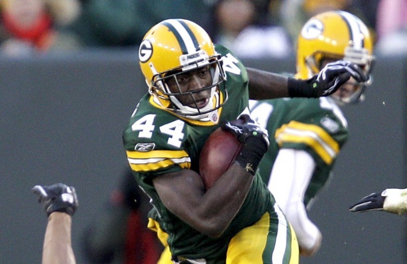 Rodgers leads Packers over Vick, Eagles 21-16