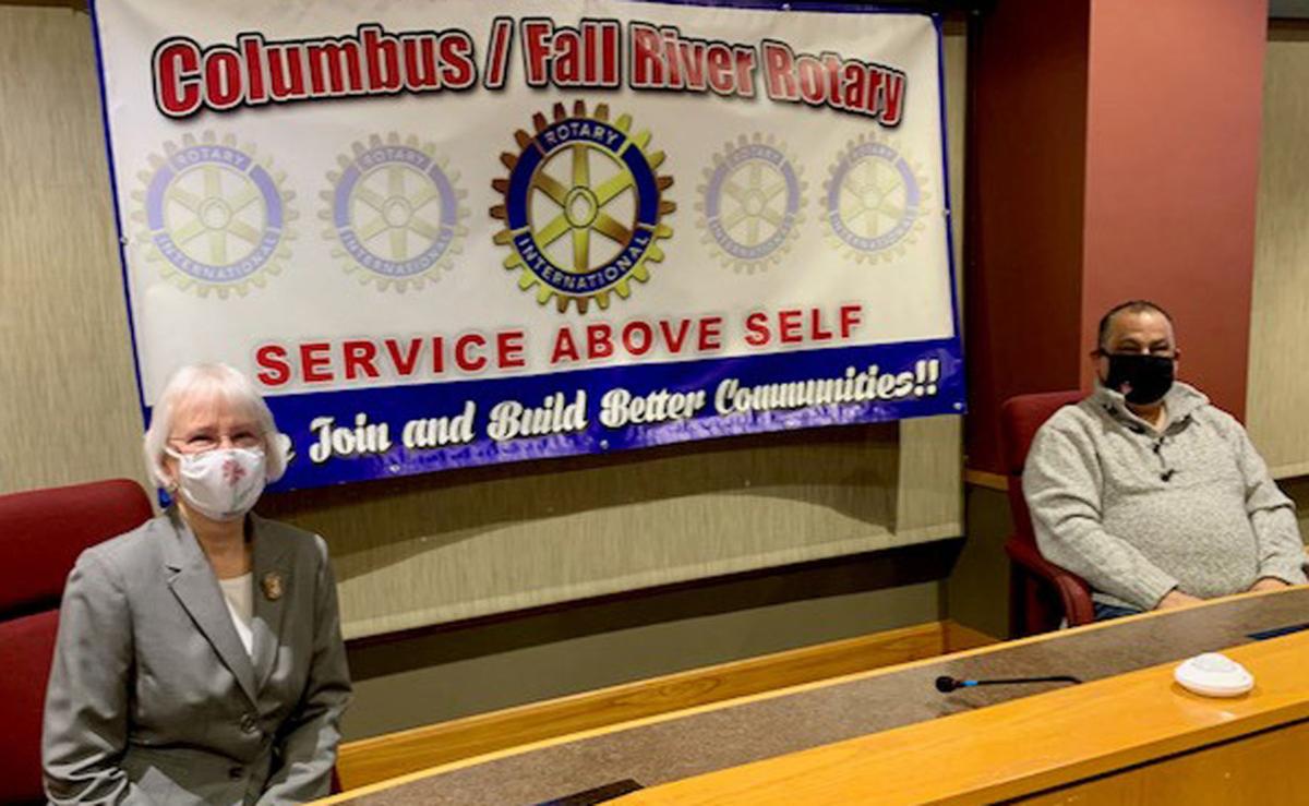 Columbus mayoral candidates discuss vision for the city, road repairs