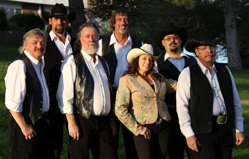 Maggie Mae and the Heartland Country Band at CAL Center | Regional news Maggie Mae and the Heartland Country Band at CAL Center | Regional news