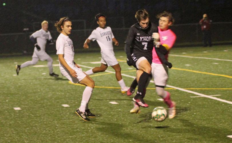 Union Grove plays DeForest in WIAA Division 2 state soccer semifinal