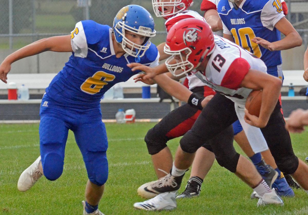 PREP FOOTBALL Pardeeville, MPGL combine for 10 AllTrailways Large