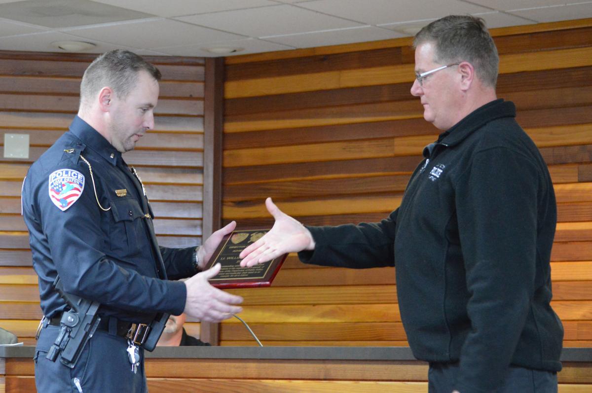 Delton lieutenant receives achievement award Regional news