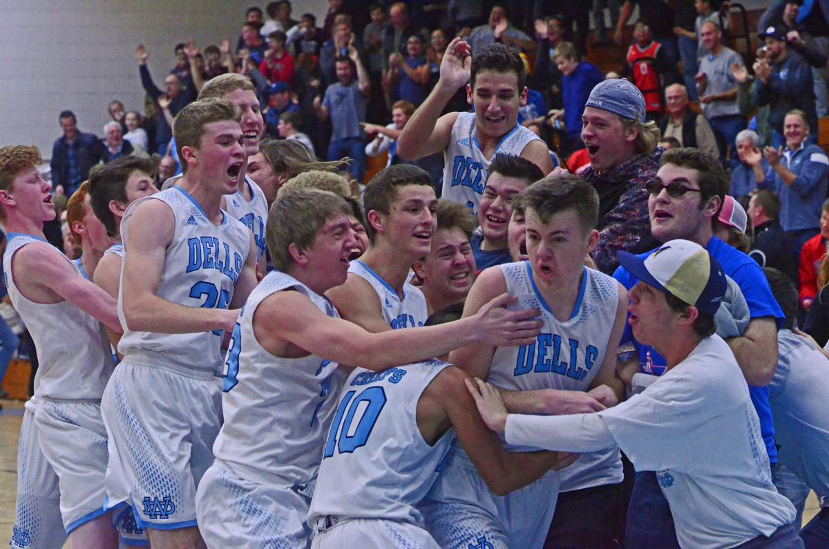 Prep Boys Basketball Wisconsin Dells Beats Mineral Point On