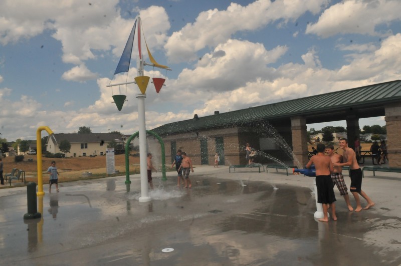 Hot dogs, movie to go with splash park News