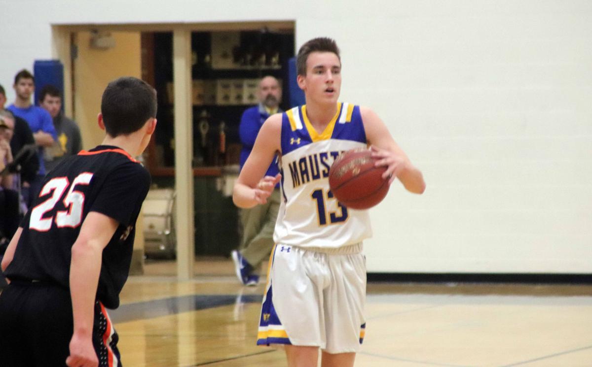Prep Basketball Mauston S Bauer Joins 1 000 Point Club As Golden