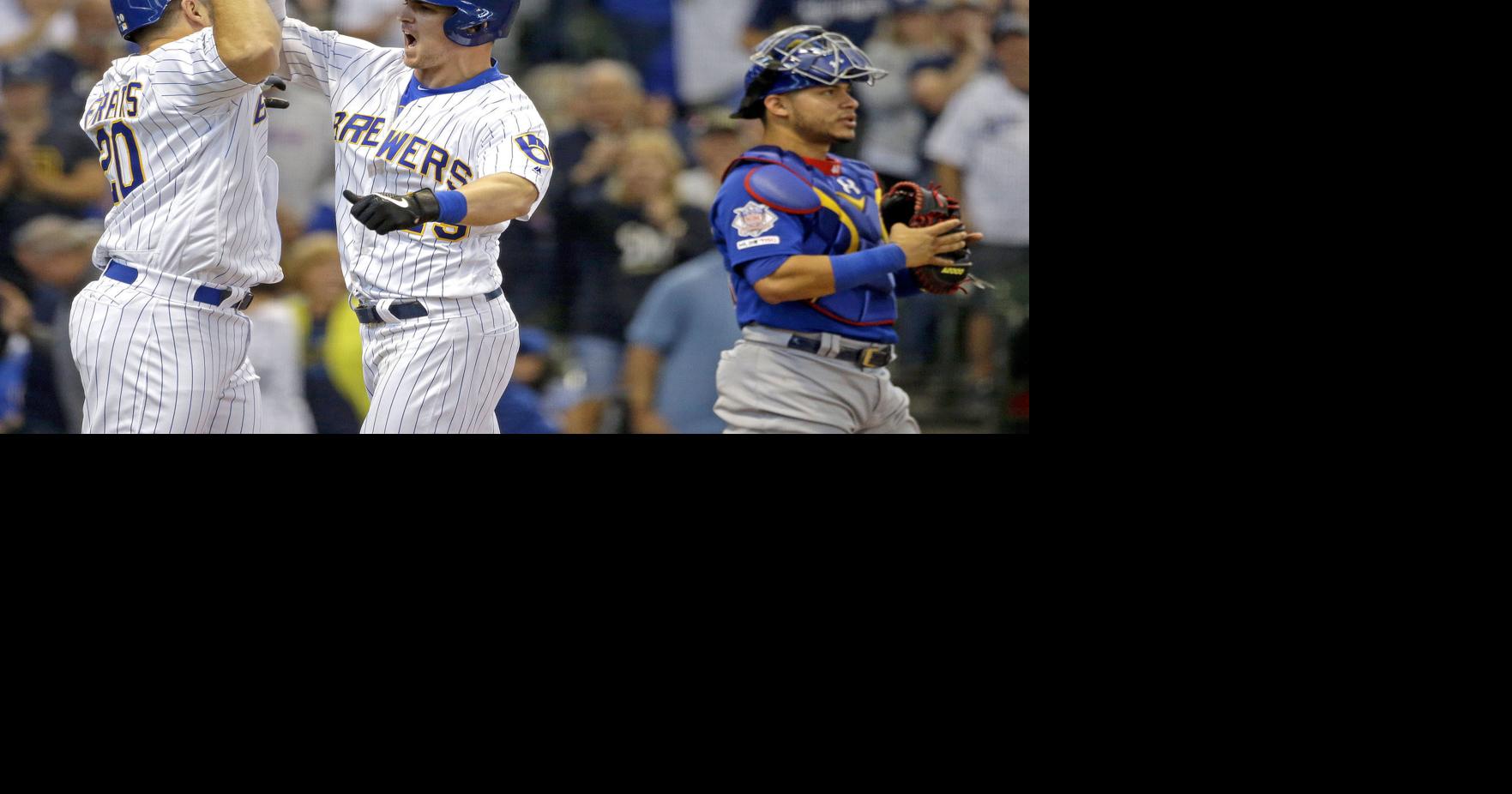 WATCH: Thames with the 3-run, walk-off homer, as Brewers beat