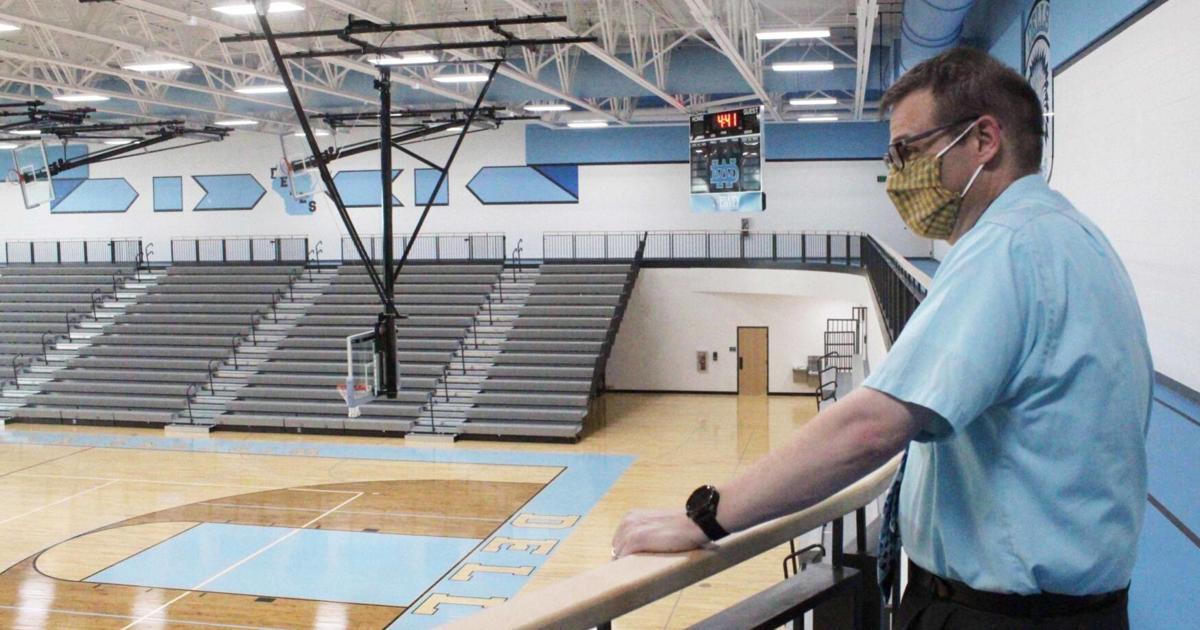 'This building is remarkable' Wisconsin Dells' new high school opens
