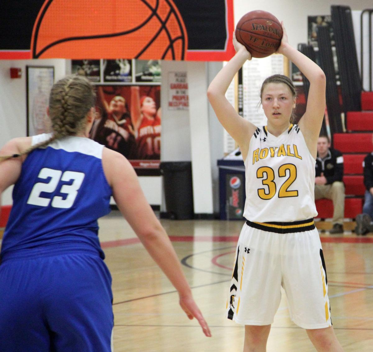 Prep Girls Basketball Royall Beats Southwestern In Defensive