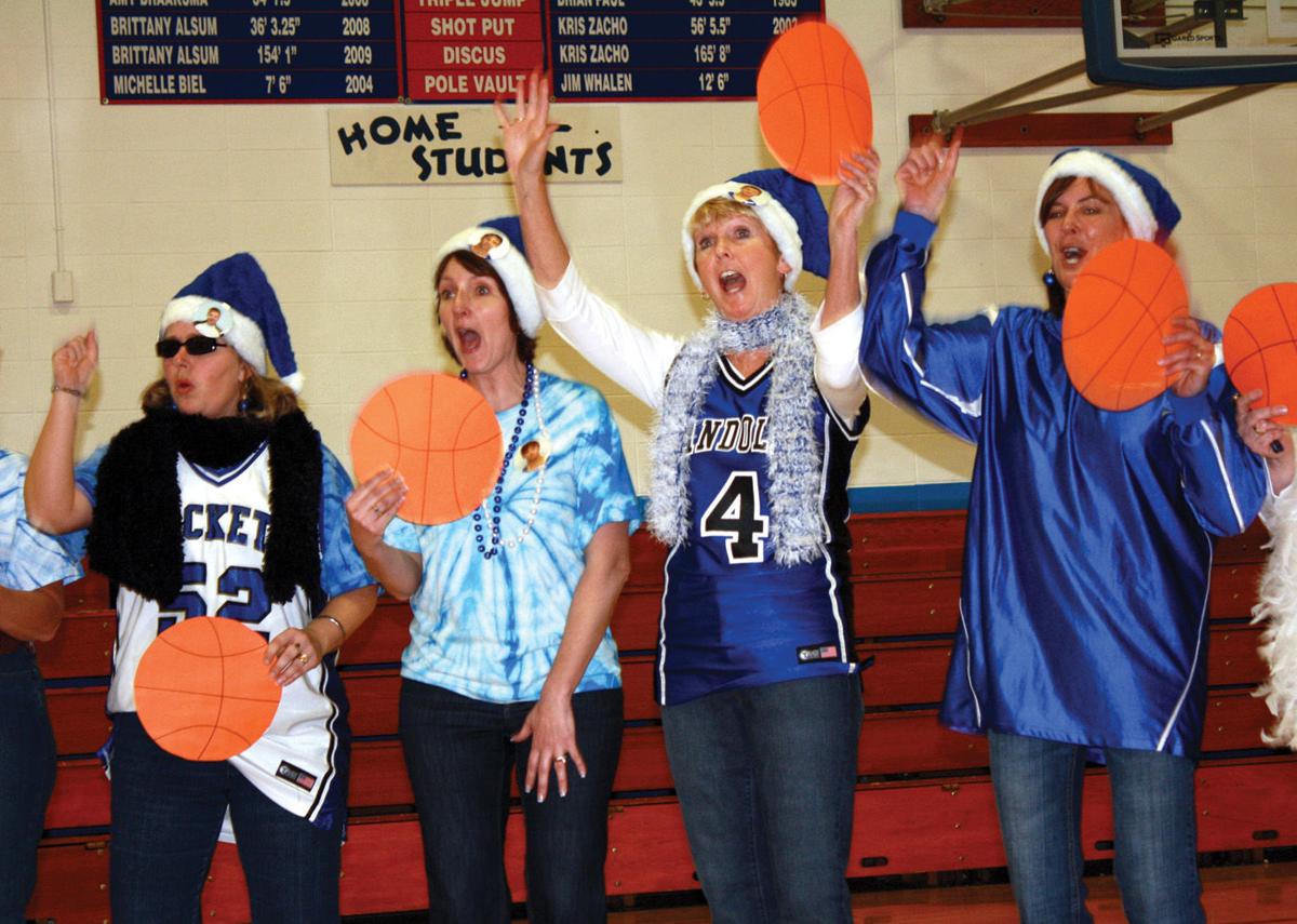Mom Squad Livens Up Randolph Pep Rally Regional News Wiscnews Com