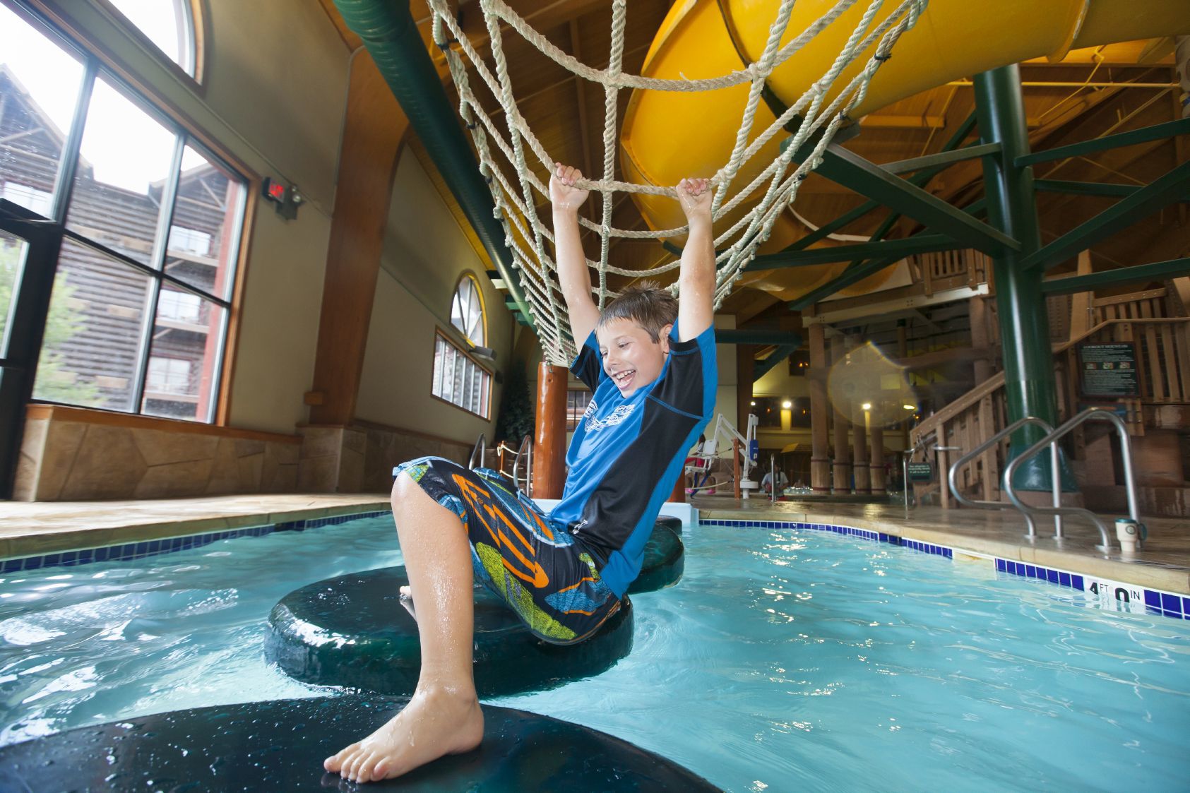 great wolf lodge wisconsin dells holiday events 4th of july