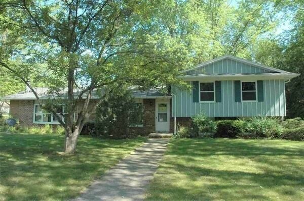 5 Bedroom Home in Stoughton - $302,900