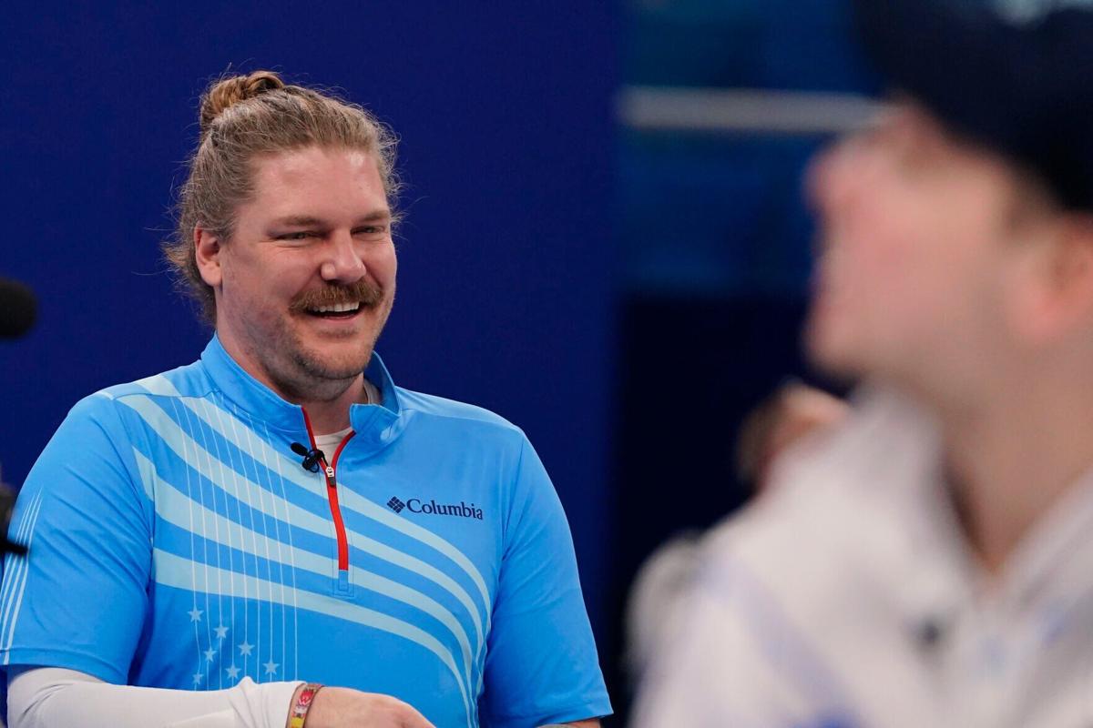 Matt Hamilton Team Usa Men S Curling Team Bounce Back To Improve To 2 1 At Beijing Games Olympics Wiscnews Com Matt Hamilton Team Usa Men S Curling Team Bounce Back To Improve To 2 1 At Beijing Games Olympics Wiscnews Com
