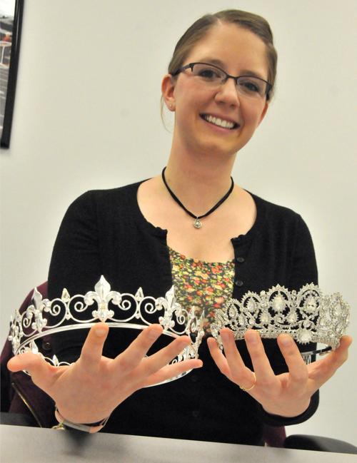 Prom crowns