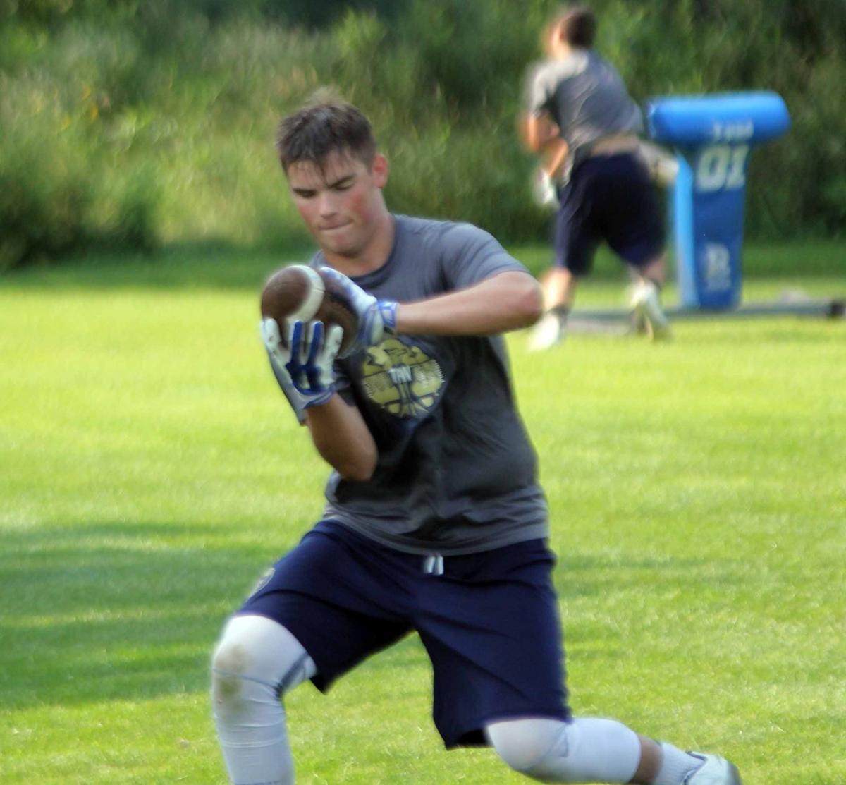 Football Baraboo S Caden Blum Commits To Air Force Academy