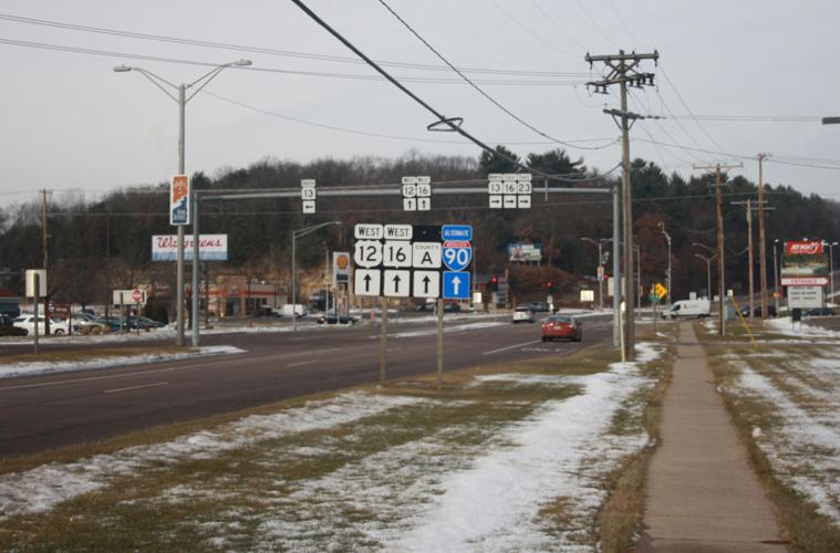 Dells Parkway near Broadway