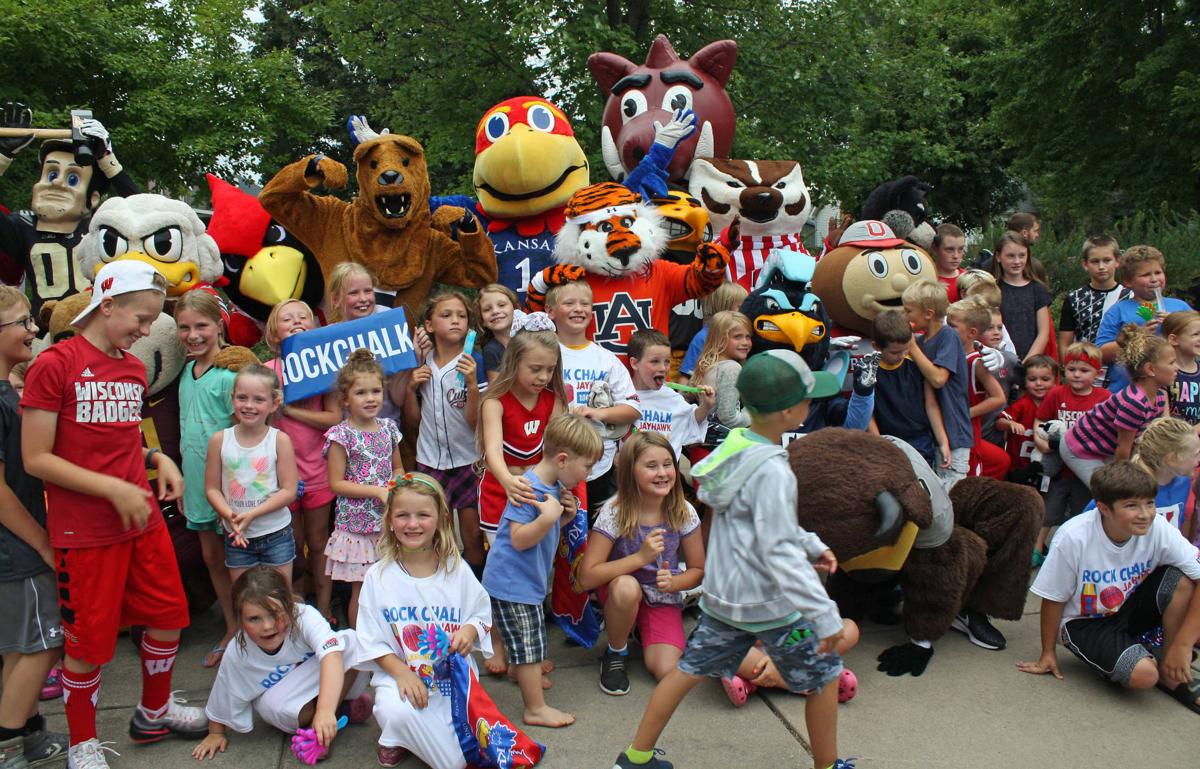 Bucky and friends meet and greet in the Dells Regional news