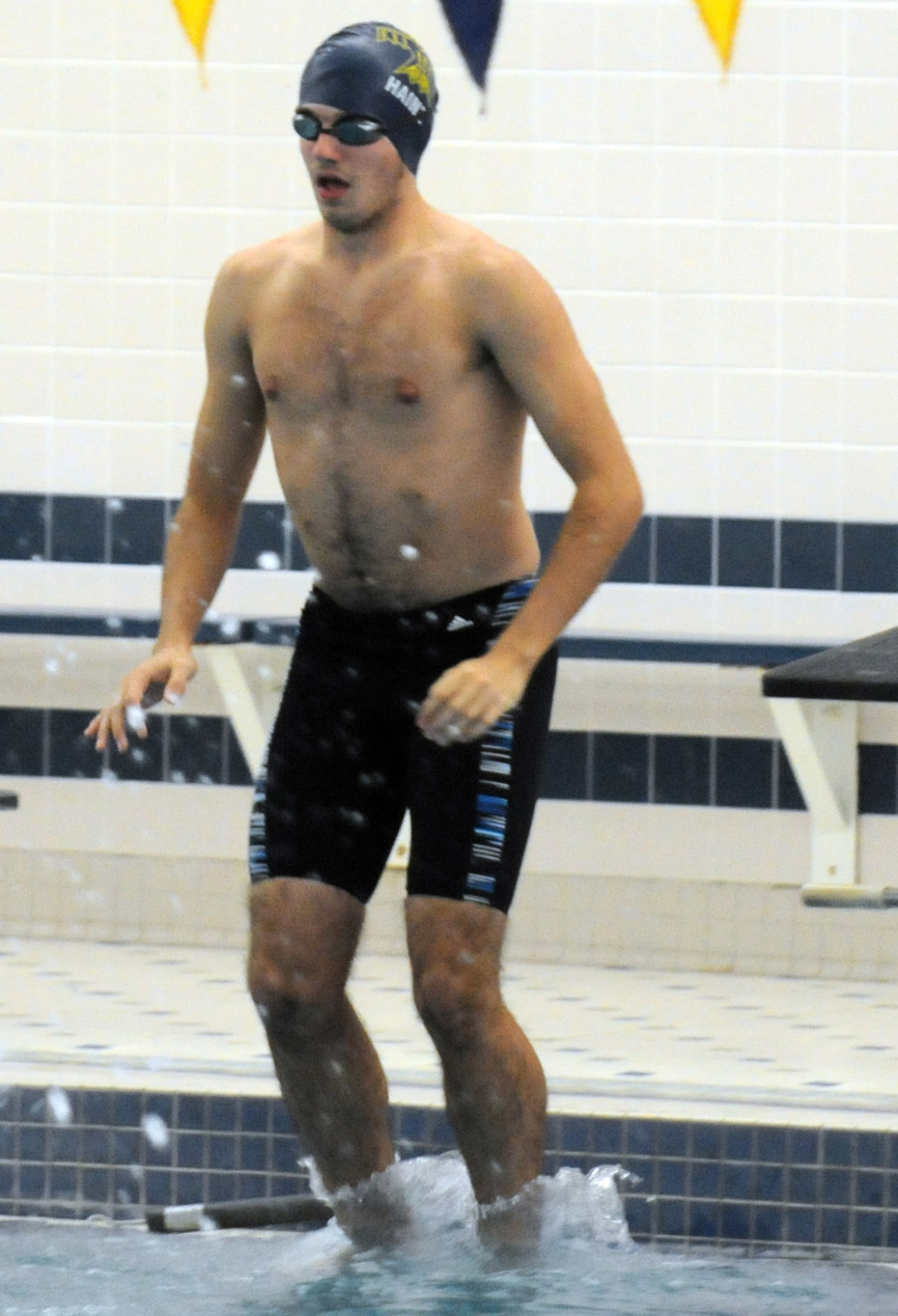 boys swim team trunks