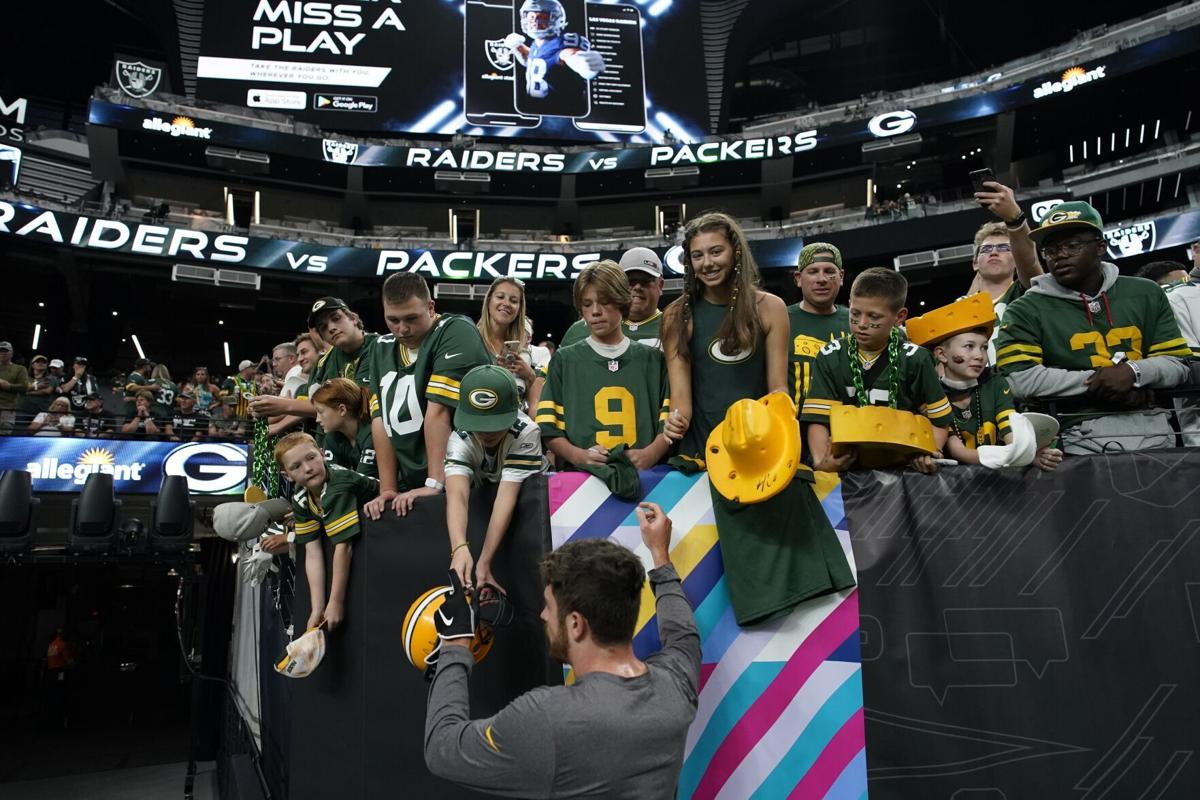 Aaron Rodgers, David Bakhtiari, Davante Adams part of a Packers 'reunion'  at the 2023 Kentucky Derby