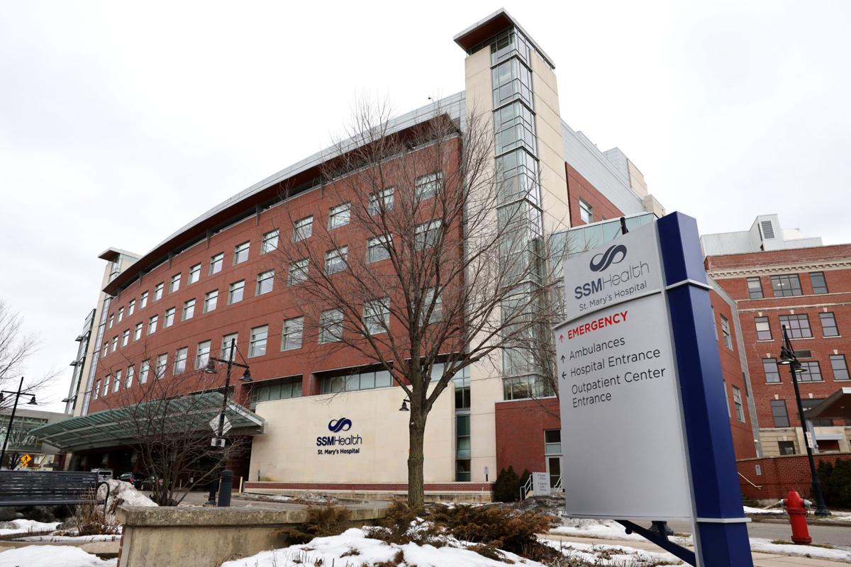 Madison Hospitals Prepare For Covid 19 Surge As Workers Test Positive Worry About Safety State Regional Wiscnews Com
