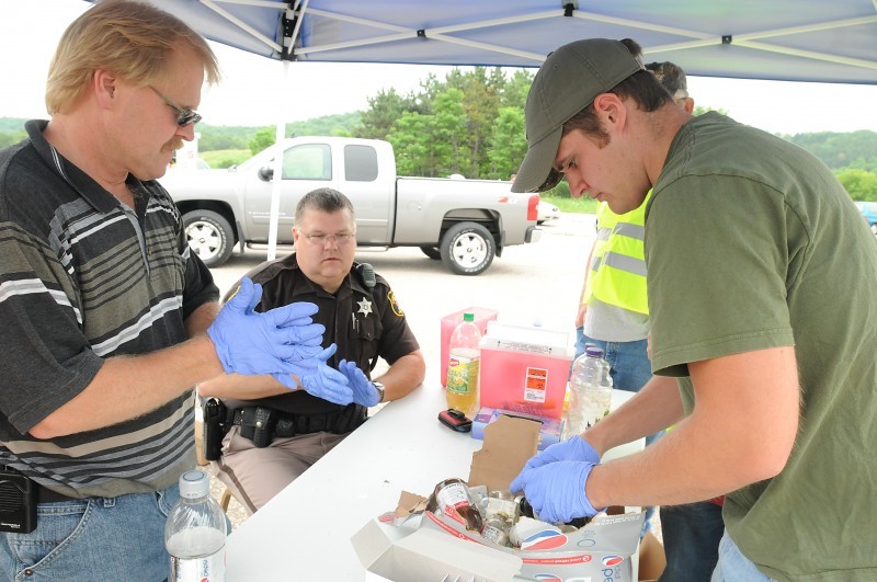 Hundreds dispose of household chemicals during county's clean sweep