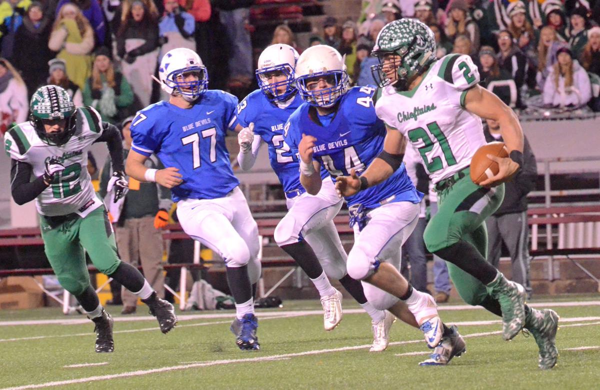 Prep Football Penalties And Four Turnovers Sink Lodi In 28 0 Loss