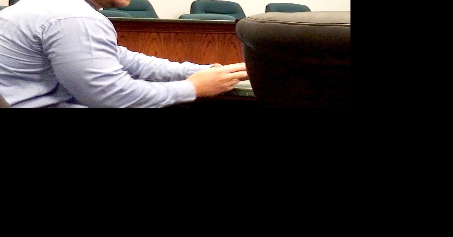 Former Mayville police officer gets jail time for felony convictions