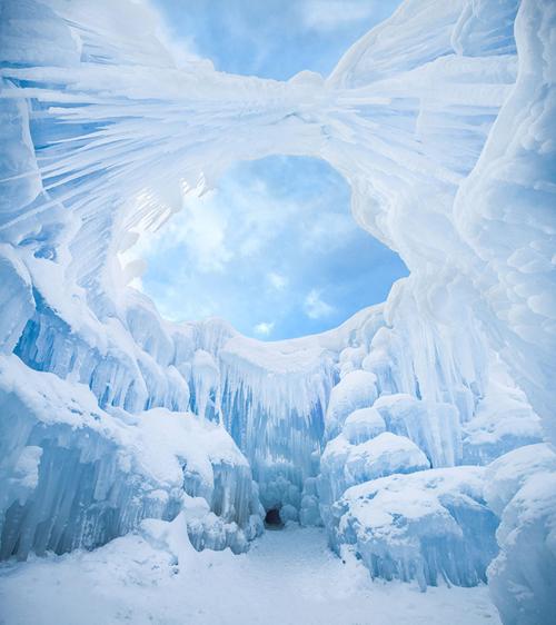Ice Castle Planned For Dells This Winter Regional News