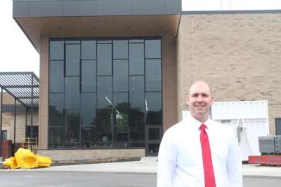 Flood takes over as superintendent of Columbus Schools
