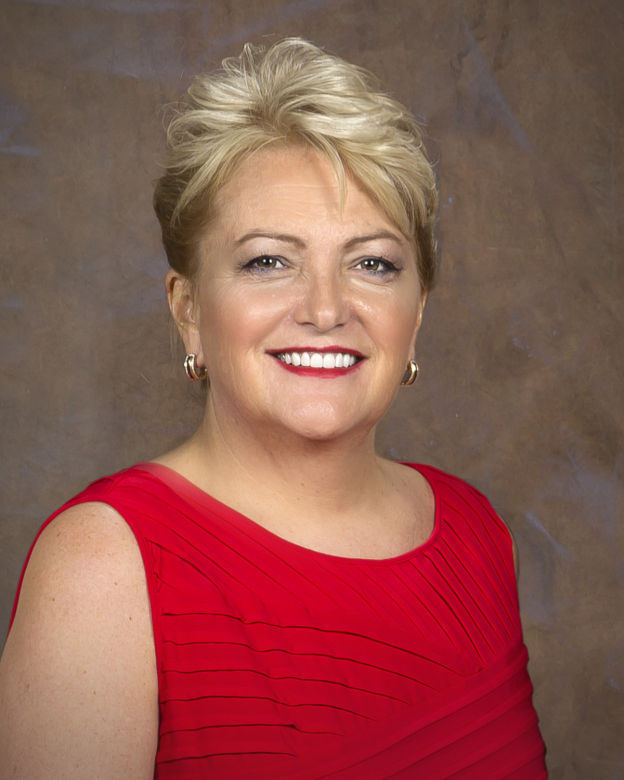 Blain S Farm Fleet President And Ceo To Retire Area
