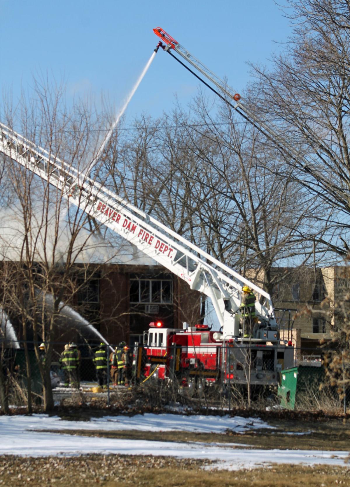 Fatality confirmed in Beaver Dam apartment complex blaze Regional