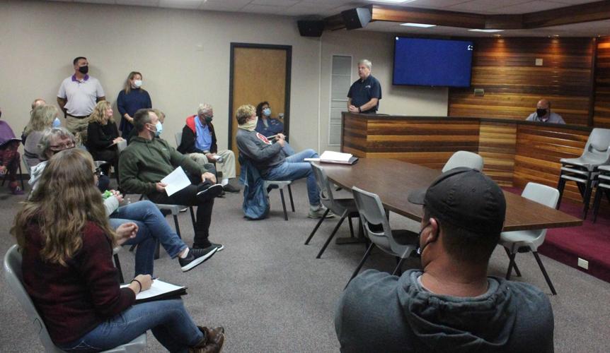 Lake Delton public listens