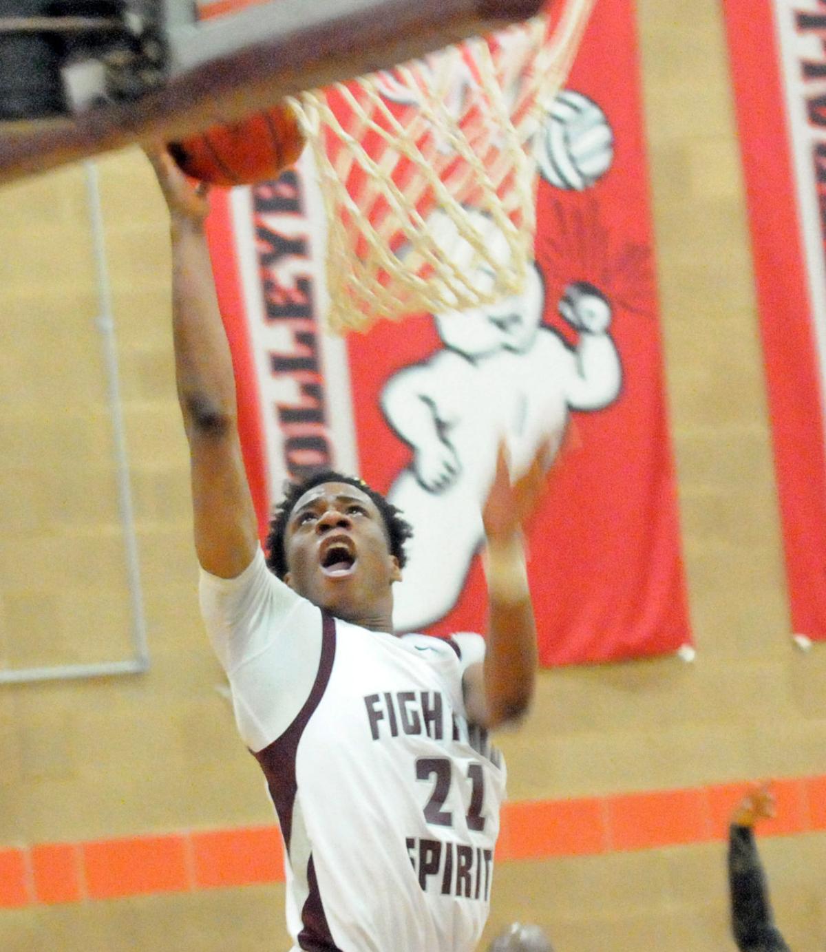College Men S Basketball Uw Baraboo Nearly Pulls Off Comeback In