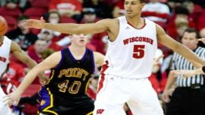 Uw Men S Basketball Heading Into Season Opener Evans Career At