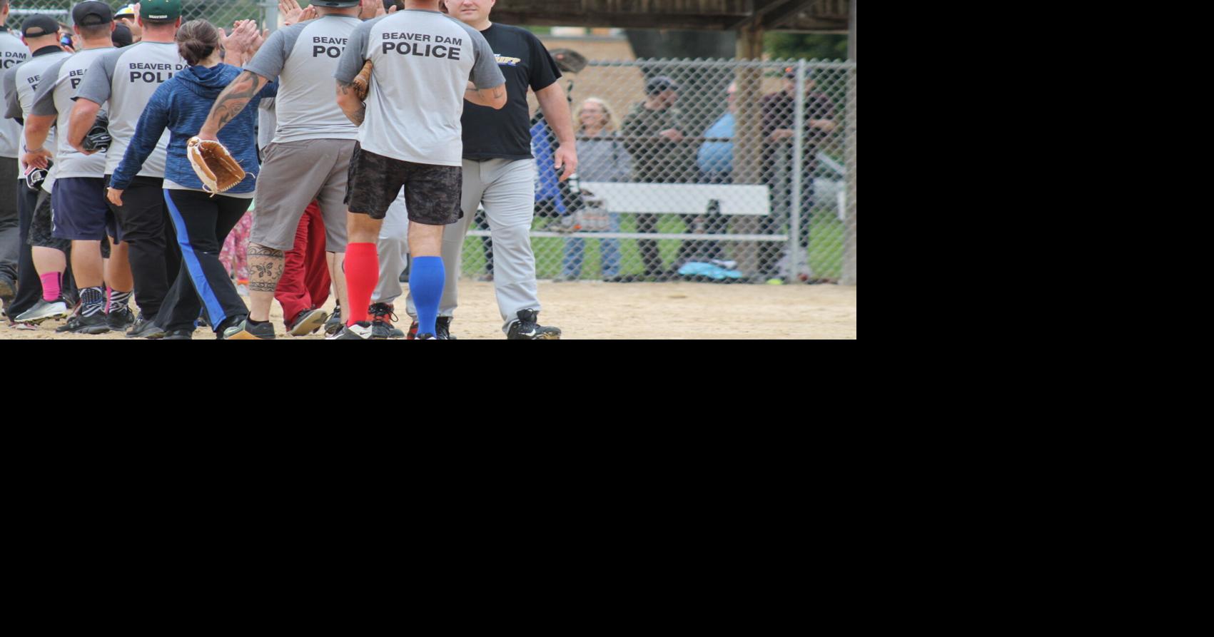 GALLERY: Dodge Co. Sheriff's Office/Beaver Dam Police Charity Softball Game – WiscNews