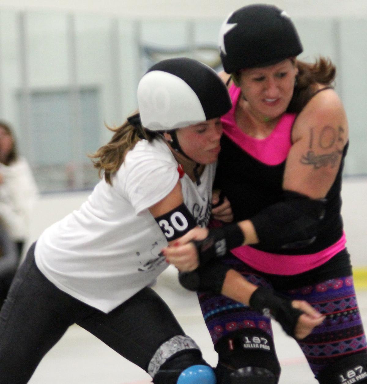 Jamming At The Roller Derby Area Sports Wiscnews Com - brawl stars roller derby