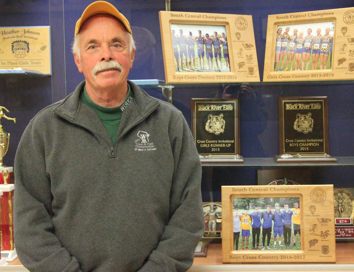 DeVoe joins hall of fame