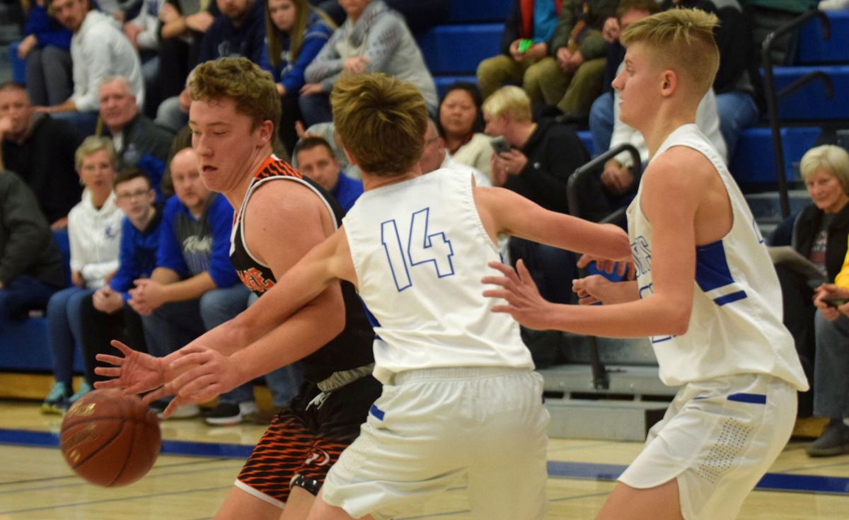 Prep Boys Basketball Portage S Offense Stalls Down Stretch In