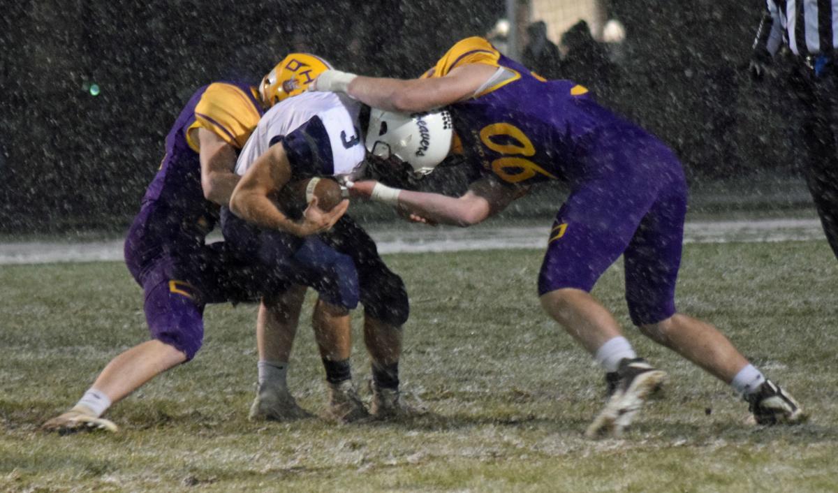 Prep Football Reedsburg S Run Game Gets Bottled Up In 20 0 Season Ending Loss To Deforest Badger North Wiscnews Com,2021 Kia K5 Gt Line Interior