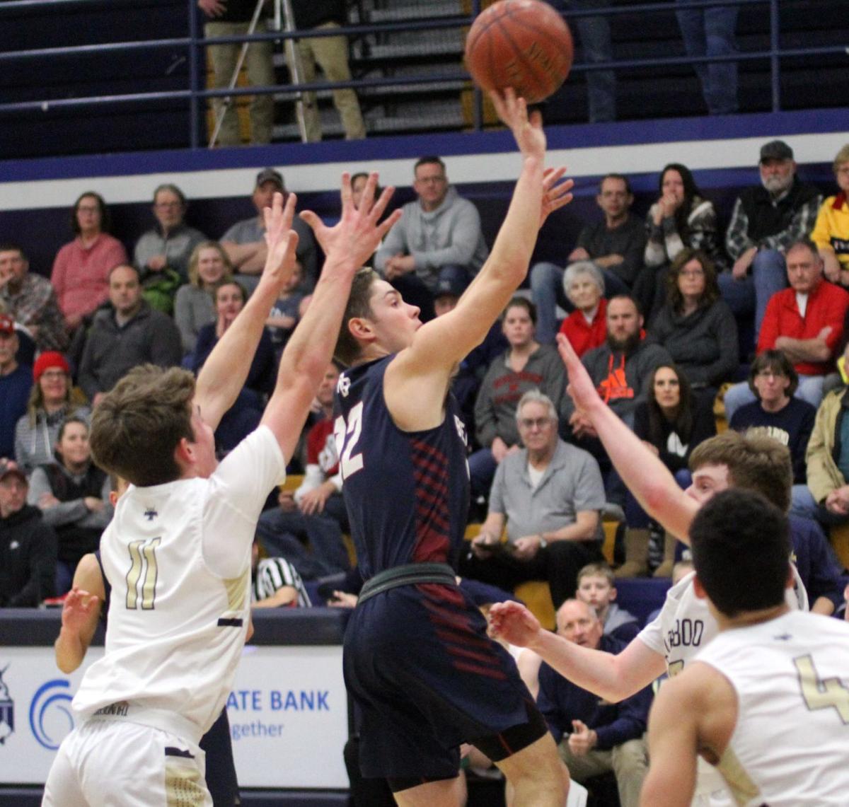 Prep Boys Basketball Reedsburg Attacks The Rim To Beat Baraboo