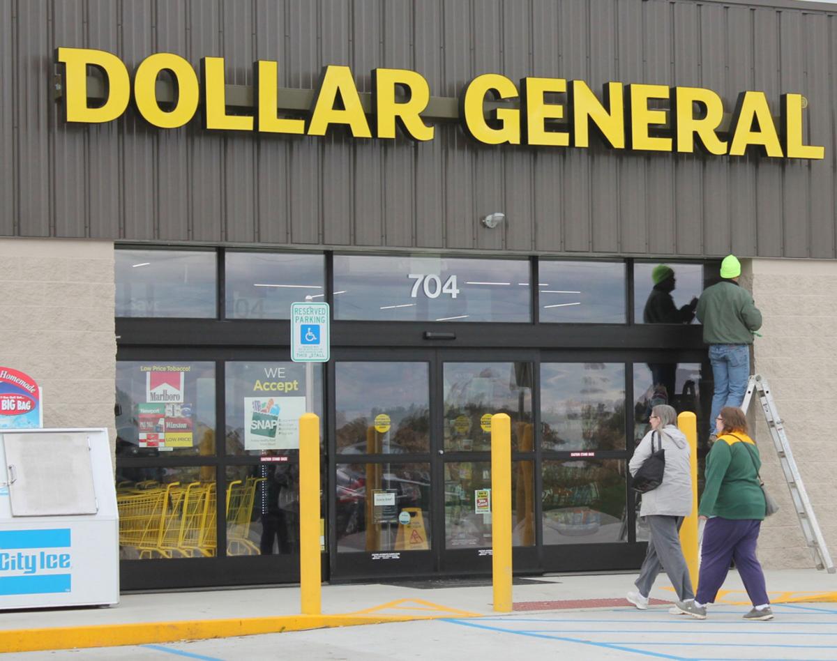 photo Price Dollar General Near Me dollar general holds grand opening in