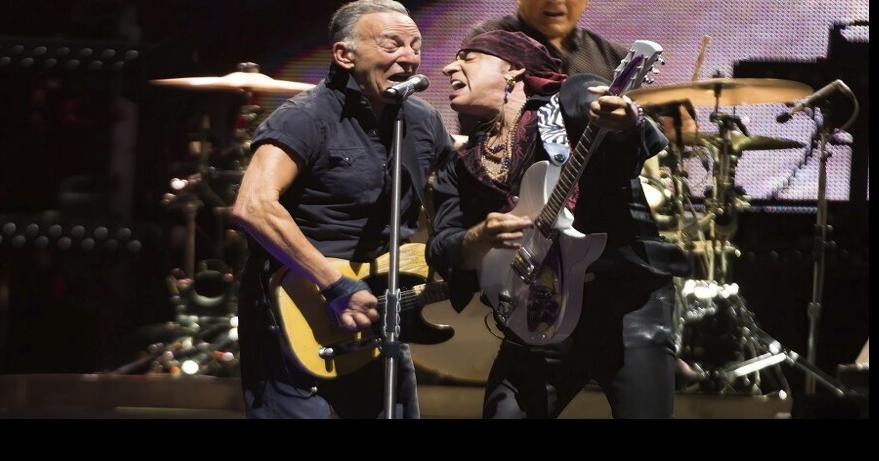 Springsteen postpones September concerts after falling ill