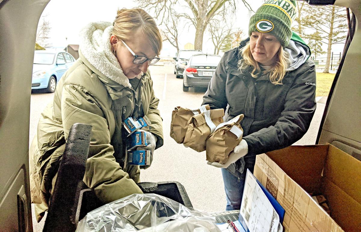 BDUSD HELPS TO SUPPLY FOOD FOR KIDS