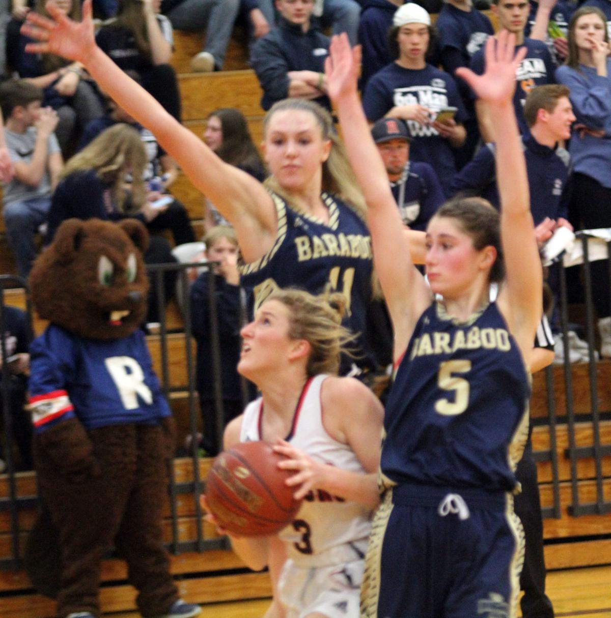 Prep Girls Basketball Reedsburg Closes With 20 5 Run To Beat
