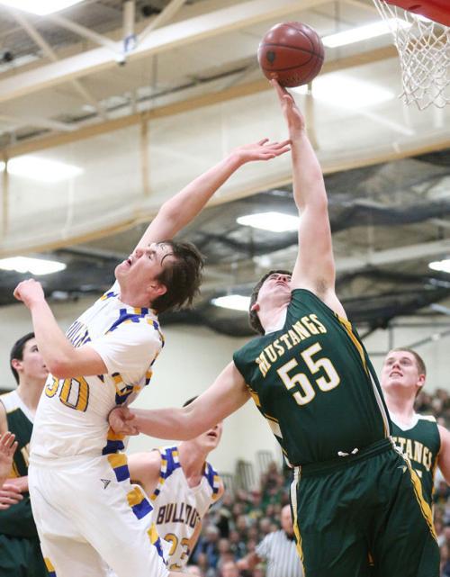 Division 4 Prep Boys Basketball Pardeeville S Run Ends With 75 49