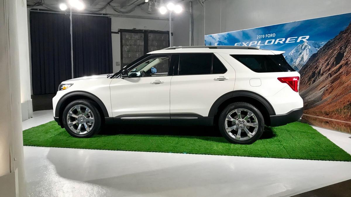 The Best Selling Suv Of All Time Is Getting A Redesign Autos Wiscnews Com
