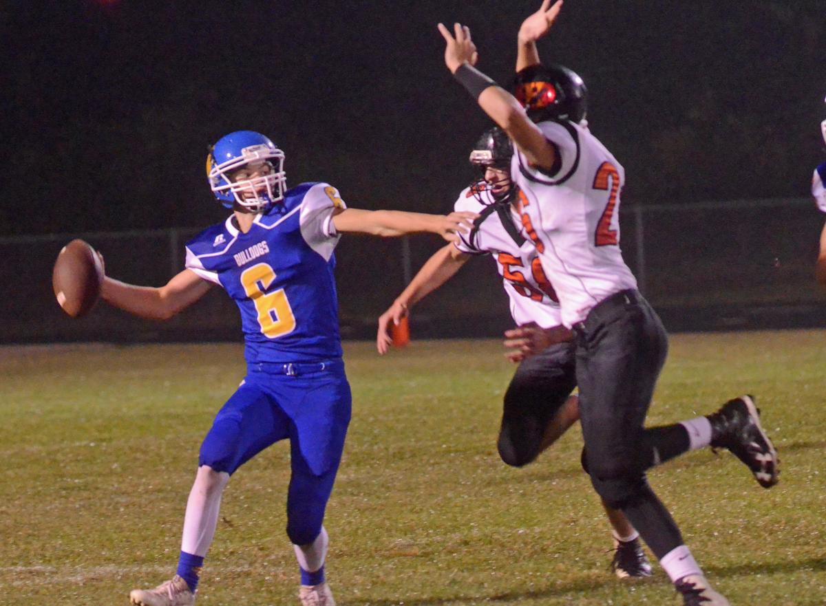 PREP FOOTBALL Pardeeville holds on for 1615 win over Horicon