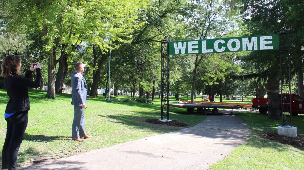 Swan City Park 'Welcome' sign restored in Beaver Dam | Regional news